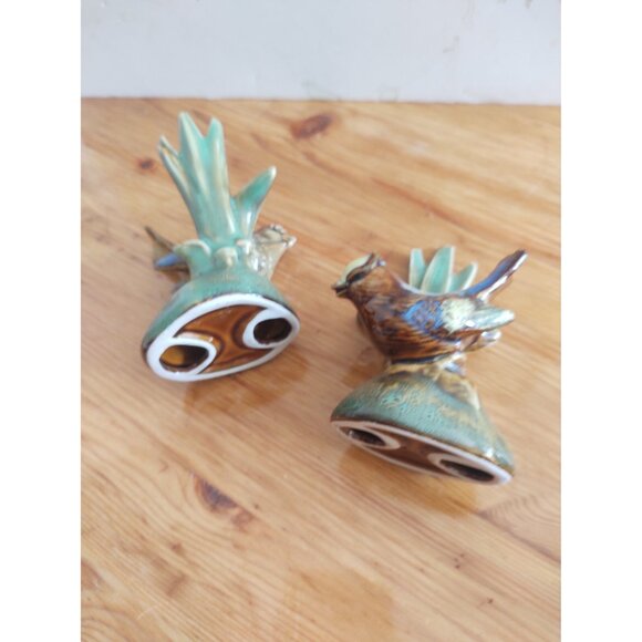 Vintage Ceramic set of two Hand Painted Bird Figurines 4" Tall - Picture 14 of 16
